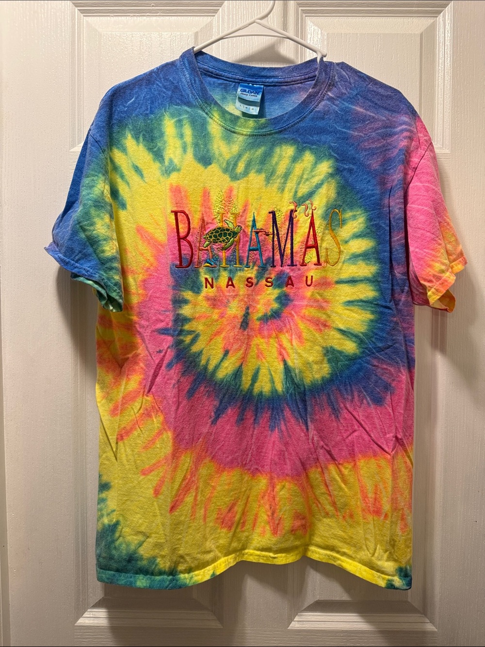 Bahamas Nassau Tie-Dye Short Sleeve Tee - Multicolor